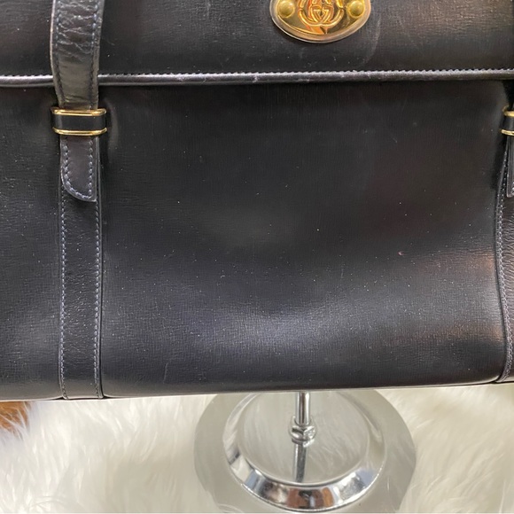 Vintage JackieO style Gucci bag - Picture 3 of 14